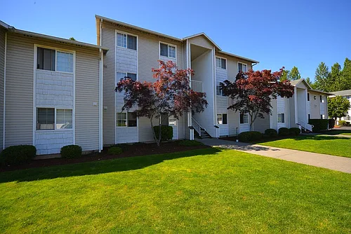 Woodfield Apartments Photo 1