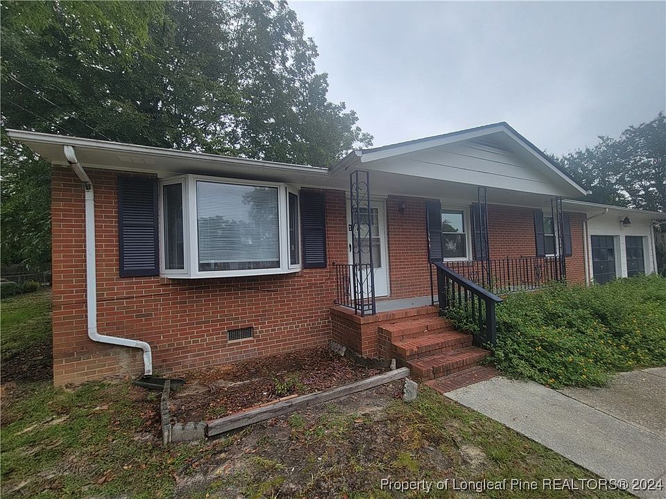 2nd image of 3518 Furman Dr