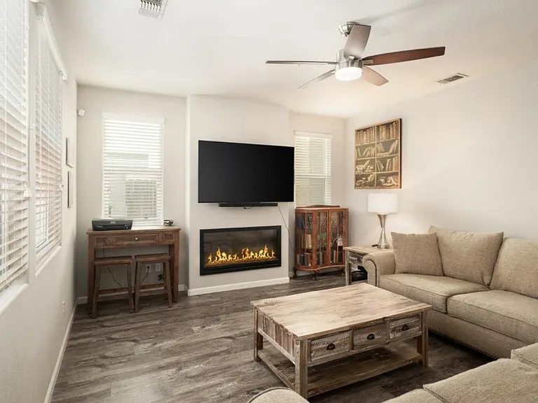 3514 Luminary Way — Photo 5