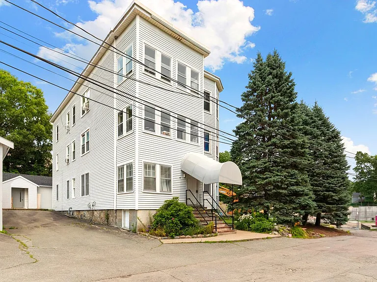 35 Heron St #1 — Photo 9