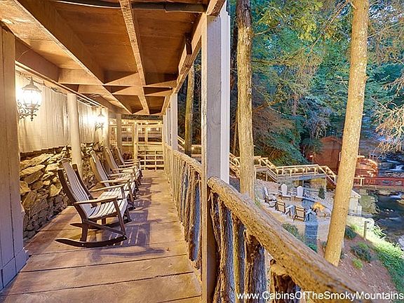 4th image of 2157 Wears Valley Rd