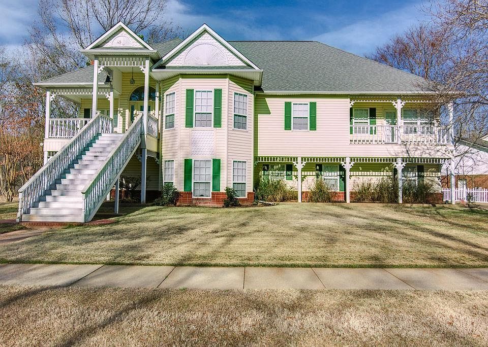 1st image of 6615 Wuthering Heights Ln