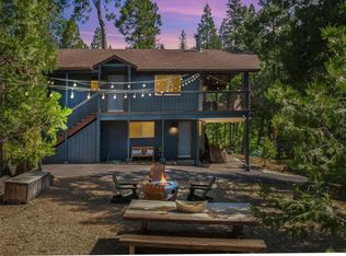 320 Snow Flake Dr, Arnold, CA