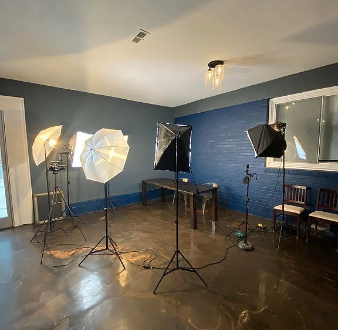 3 bed, 2660 sqft, $3,290 — Photo 4