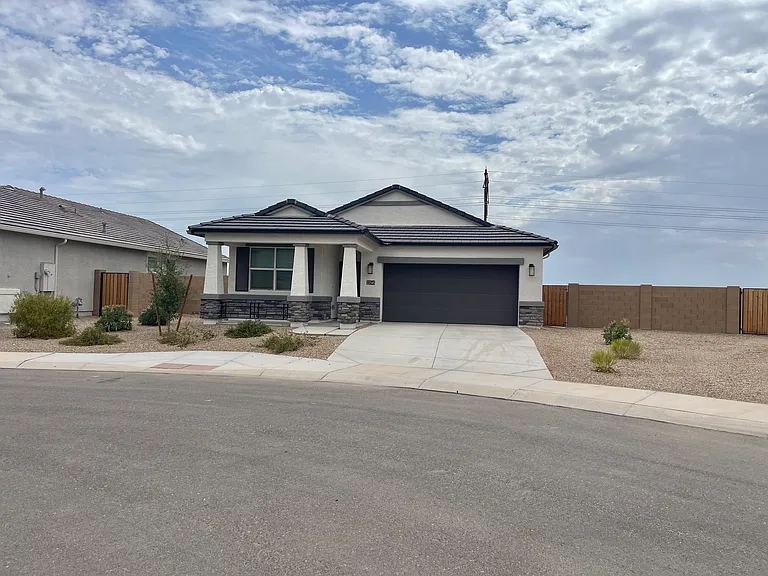 22545 N Rummler Ln — Photo 1