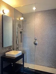 Rented by Loom Group