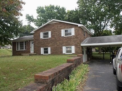 1st image of 422 Peterson Ln