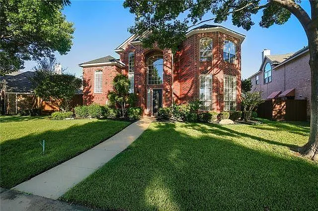 4 bed, 3429 sqft, $3,490 — Photo 2
