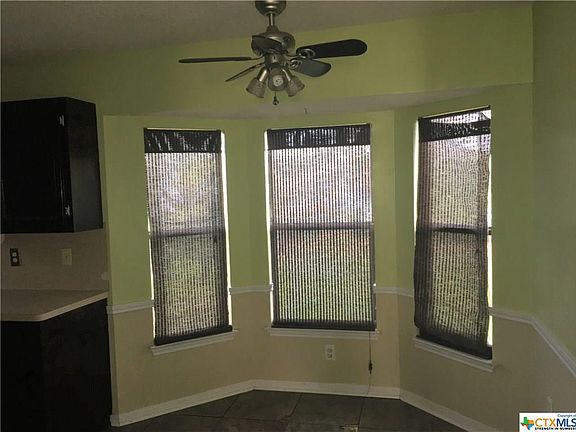 5th image of 213 Wagontrain Cir