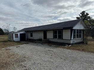 633 Highway F, Elkland, MO 65644