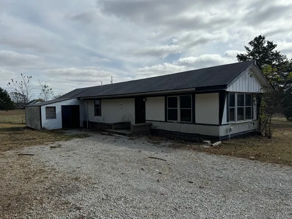 633 State Hwy F, Elkland, MO 65644