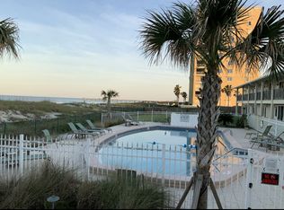 1023 1st St N APT 21, Jacksonville Beach, FL 32250