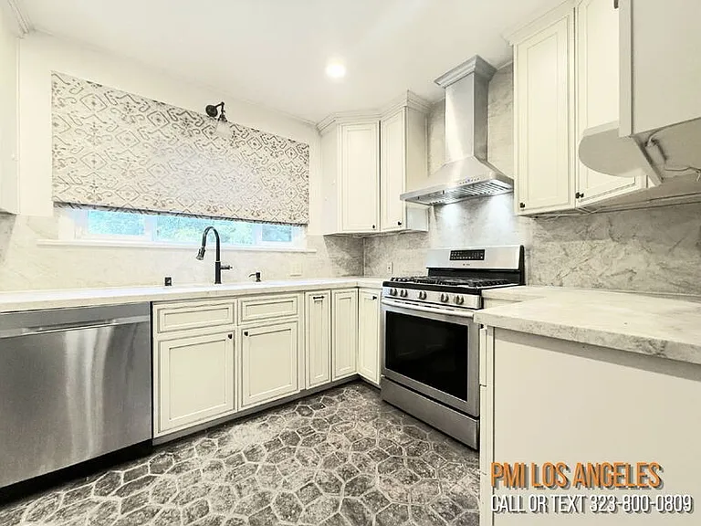 7001 2nd Ave — Photo 10