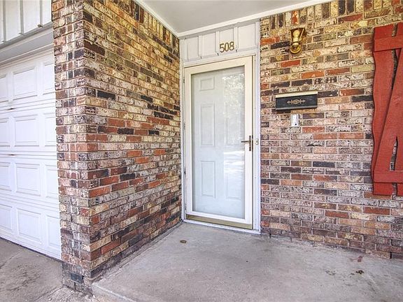 3rd image of 508 Jean Marie Dr