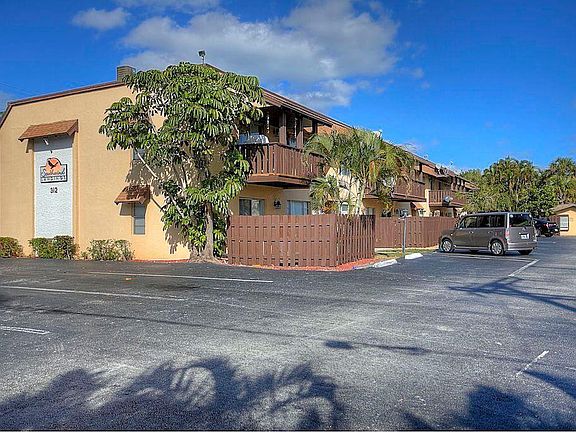 3rd image of 312 Southwind Dr APT 208