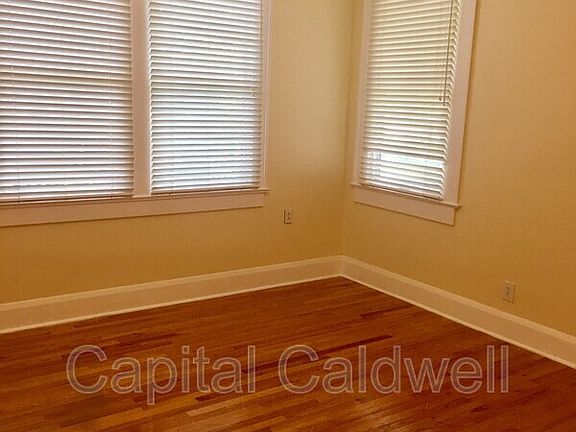 5th image of 403 W Frances Ave