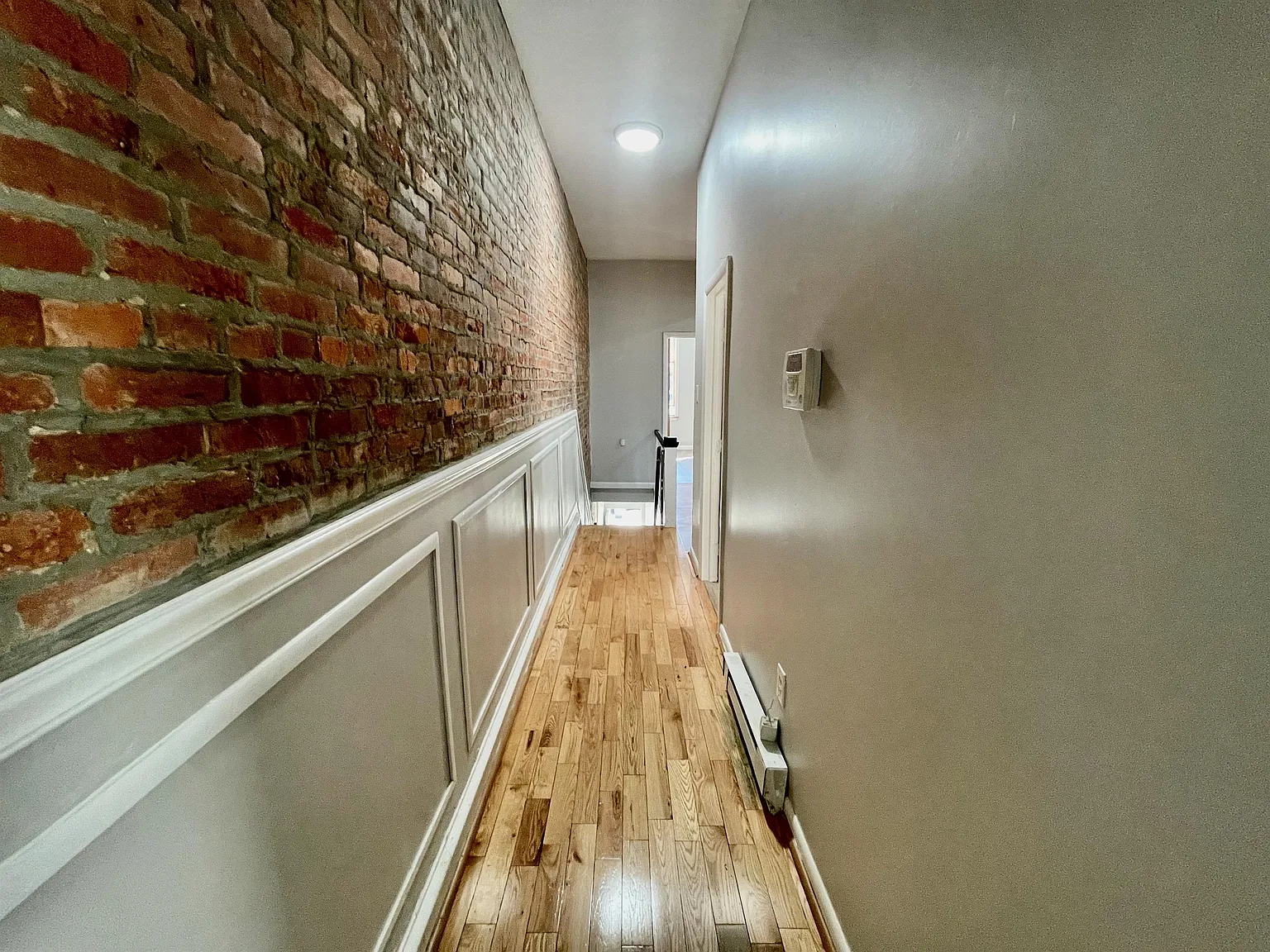 2 bed, 1000 sqft, $1,197 — Photo 4