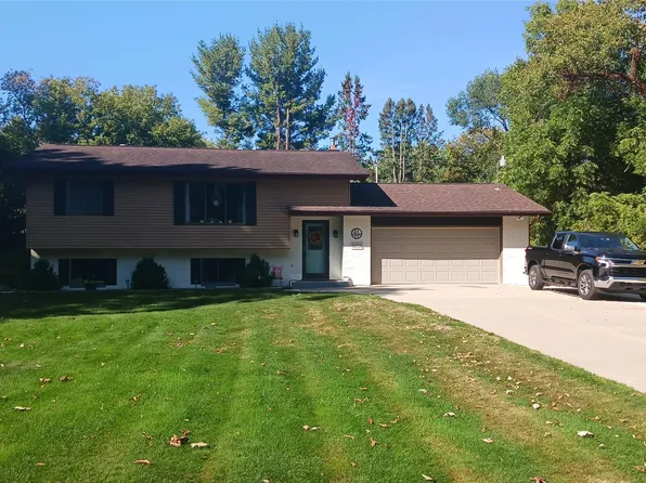 4864 Dorothy St, Vassar, MI 48768