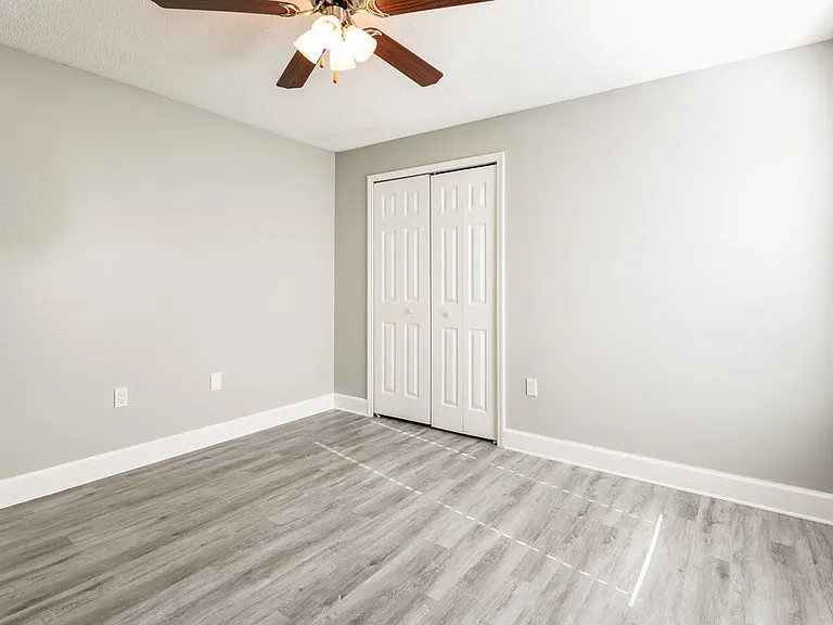 807 Rocky Mountain Ct — Photo 13