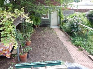 1017 McDaniel Ave, Evanston, IL 60202