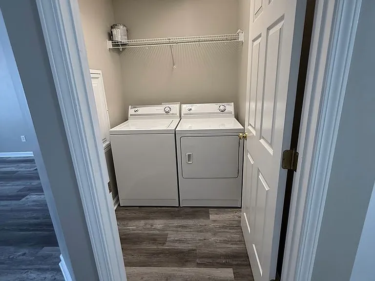 4825 Poplar Crest Way — Photo 3