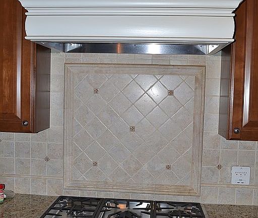 3rd image of 6571 Jenna Ln
