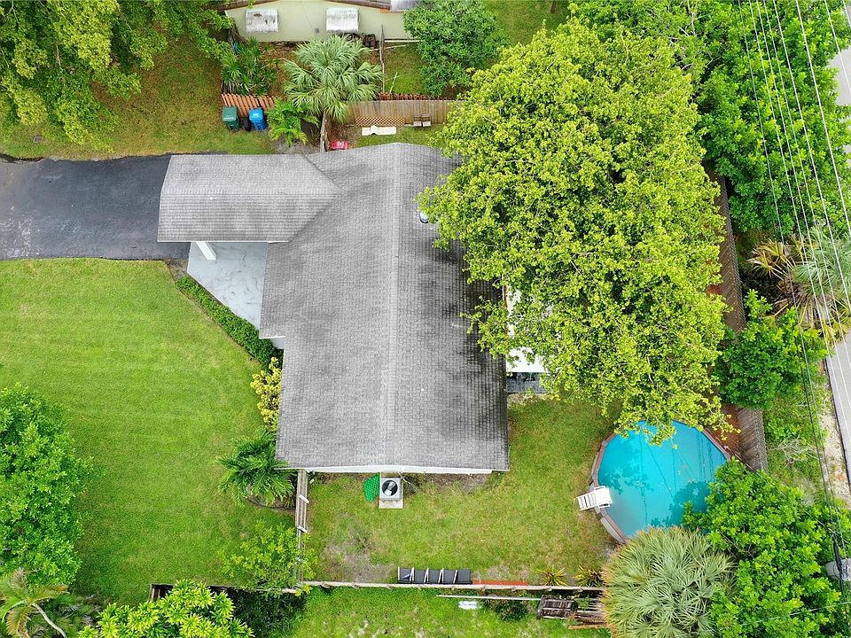 1st image of 4831 NE 13th Avenue