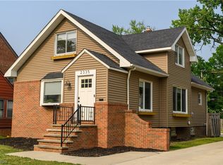 2335 Ashurst Rd, University Heights, OH 44118