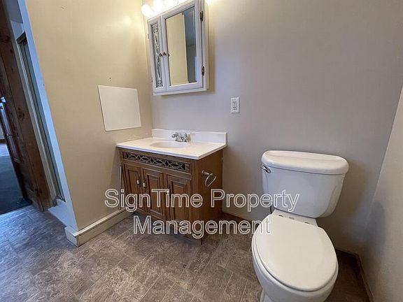 4th image of 306 N Potomac St APT 3