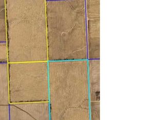 22 Center St, Vermillion, SD 57069