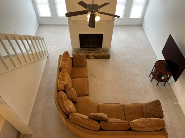 2505 W Broad St APT 138, Athens, GA 30606