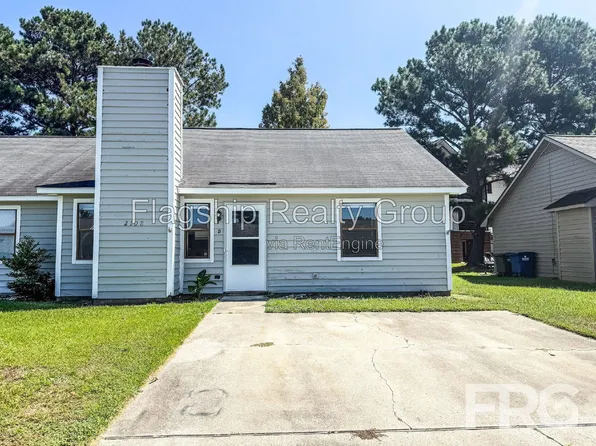 2108 E 3rd St, Greenville, NC 27858
