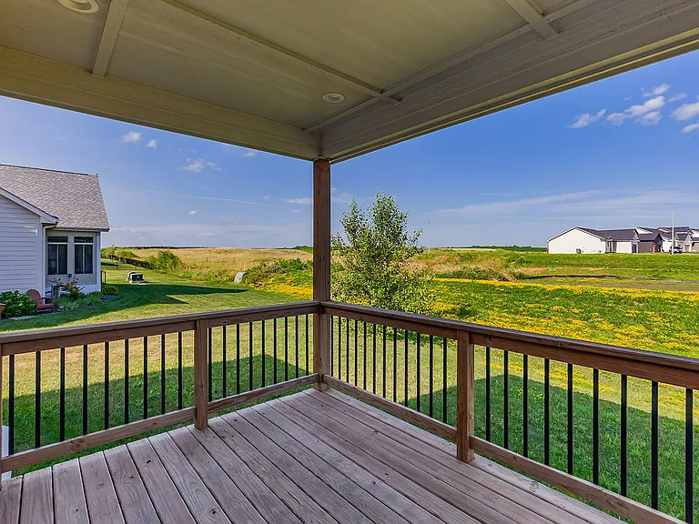 5901 NE Sherman Dr — Photo 26