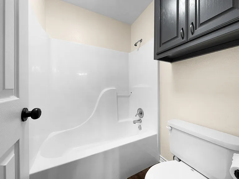 324 N Tolbert Ave — Photo 23