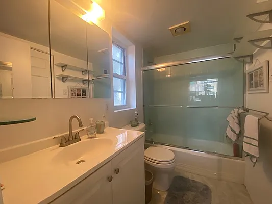 Rented by 212 Consulting Corp | media 35