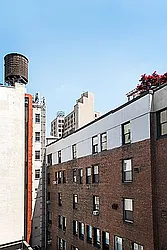 Rented by Barkoff Residential 