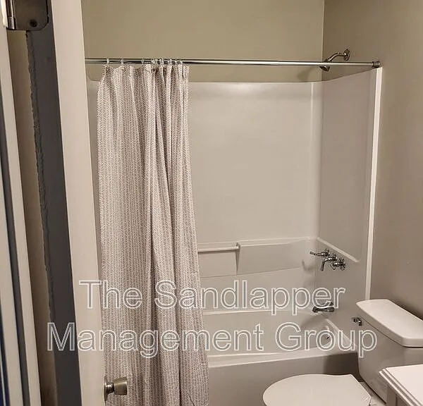 126 Langley Dr #B — Photo 11