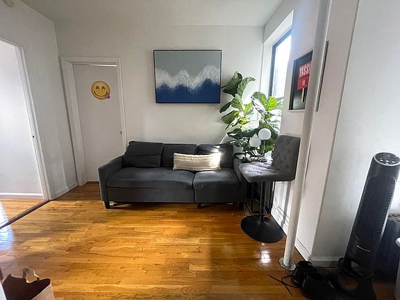 3rd image of 336 E 13th St APT F6