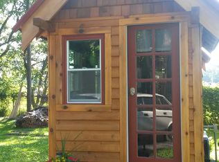 11816 Cappy Ln, Whitmore Lake, MI 48189