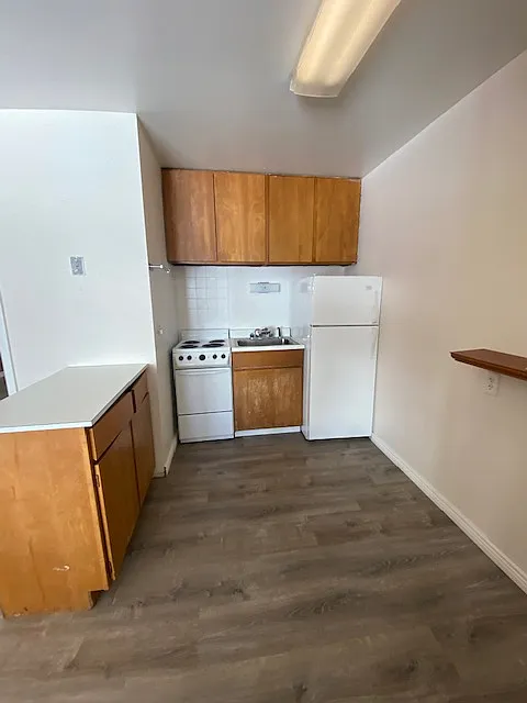 19 Chalfant Ave - 2 — Photo 2