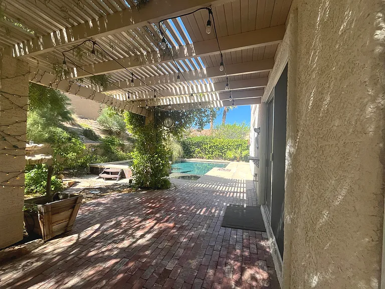 1809 Snow Spring Ln — Photo 84
