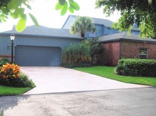 6673 Stratford Dr, Parkland, FL 33067