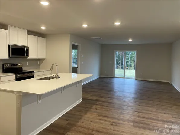 2226 Trollinger Dr #13, Catawba, NC 28609