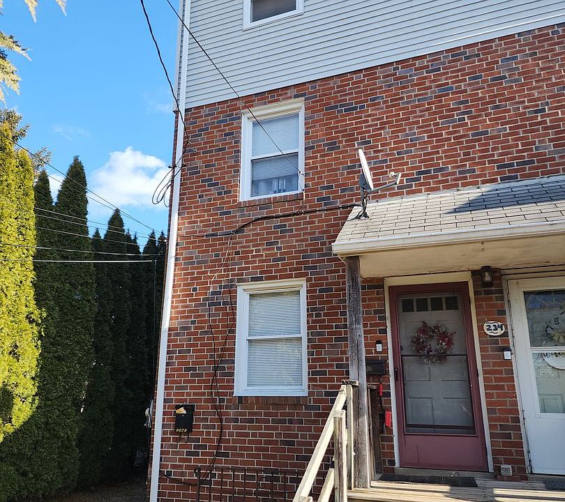 1st image of 234 Plymouth Ave #C