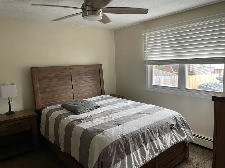 950 Admiral St #4 — Photo 5