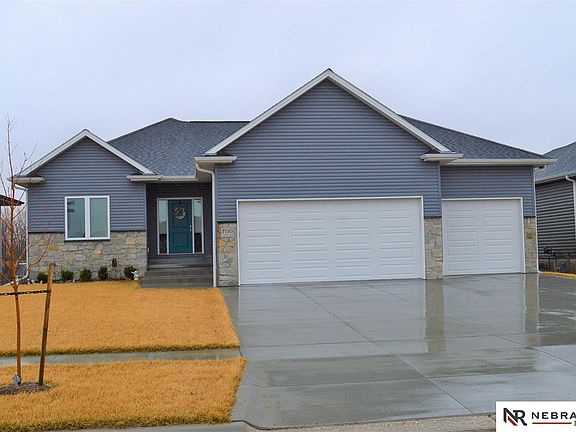 2nd image of 7130 N 50th Pl