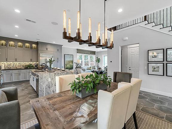 4th image of 600 Thyme Way