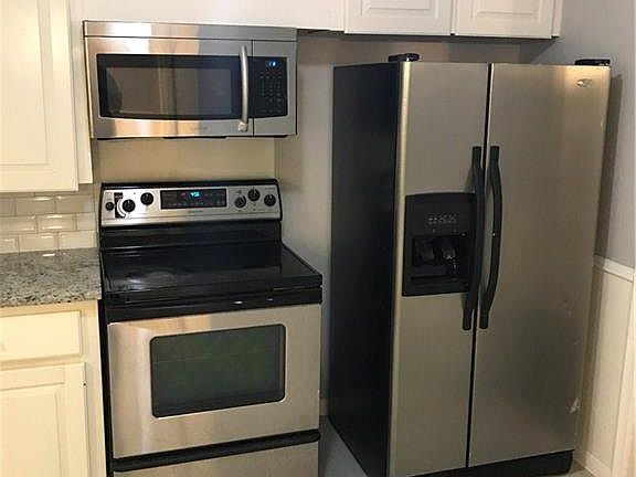 5th image of 1013 Alamo Ln