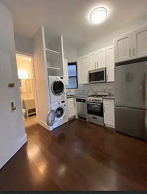 Rented by CitySites Real Estate Group | media 1
