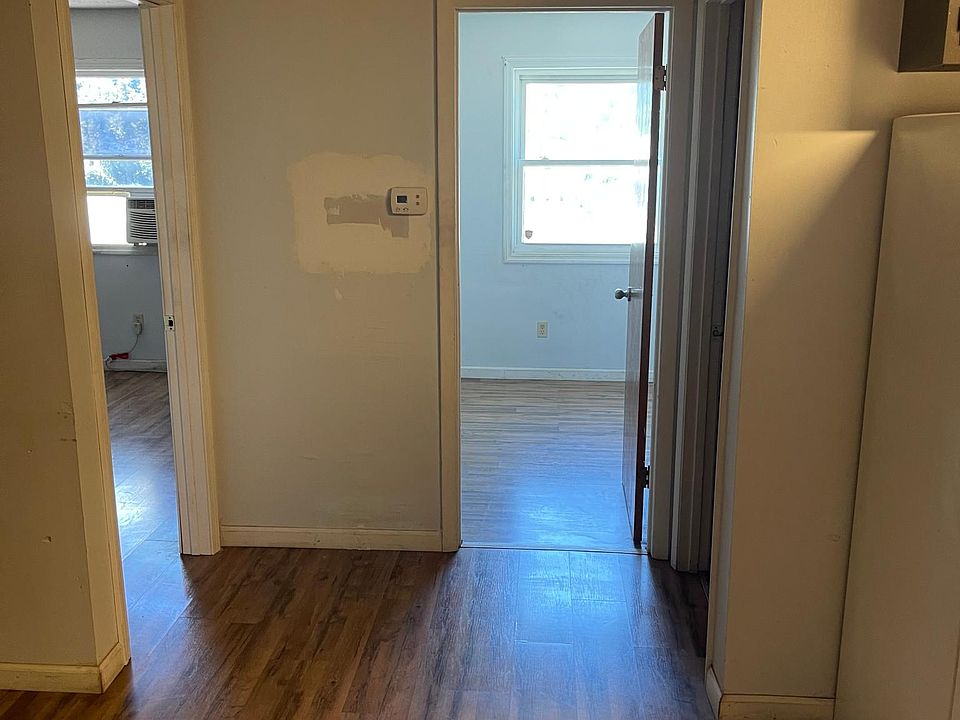 1st image of 346 Boyers Ave #2